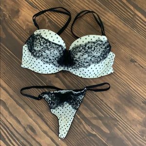 Victoria secret bra and panty set